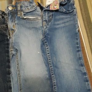 Bottoms - Lot 18 to 24 months jeans Bottoms - Lot 18 to 24 months jeans